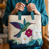 Bolsa Artesanal – Colibrí y Flor Blanca